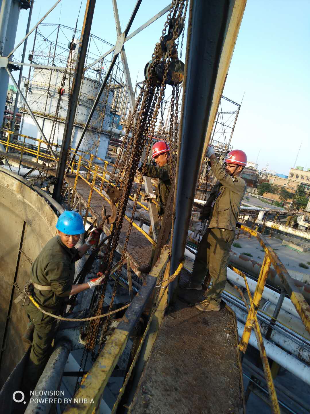 1531790965128368.jpg 12安化技改項(xiàng)目氣柜改造.jpg